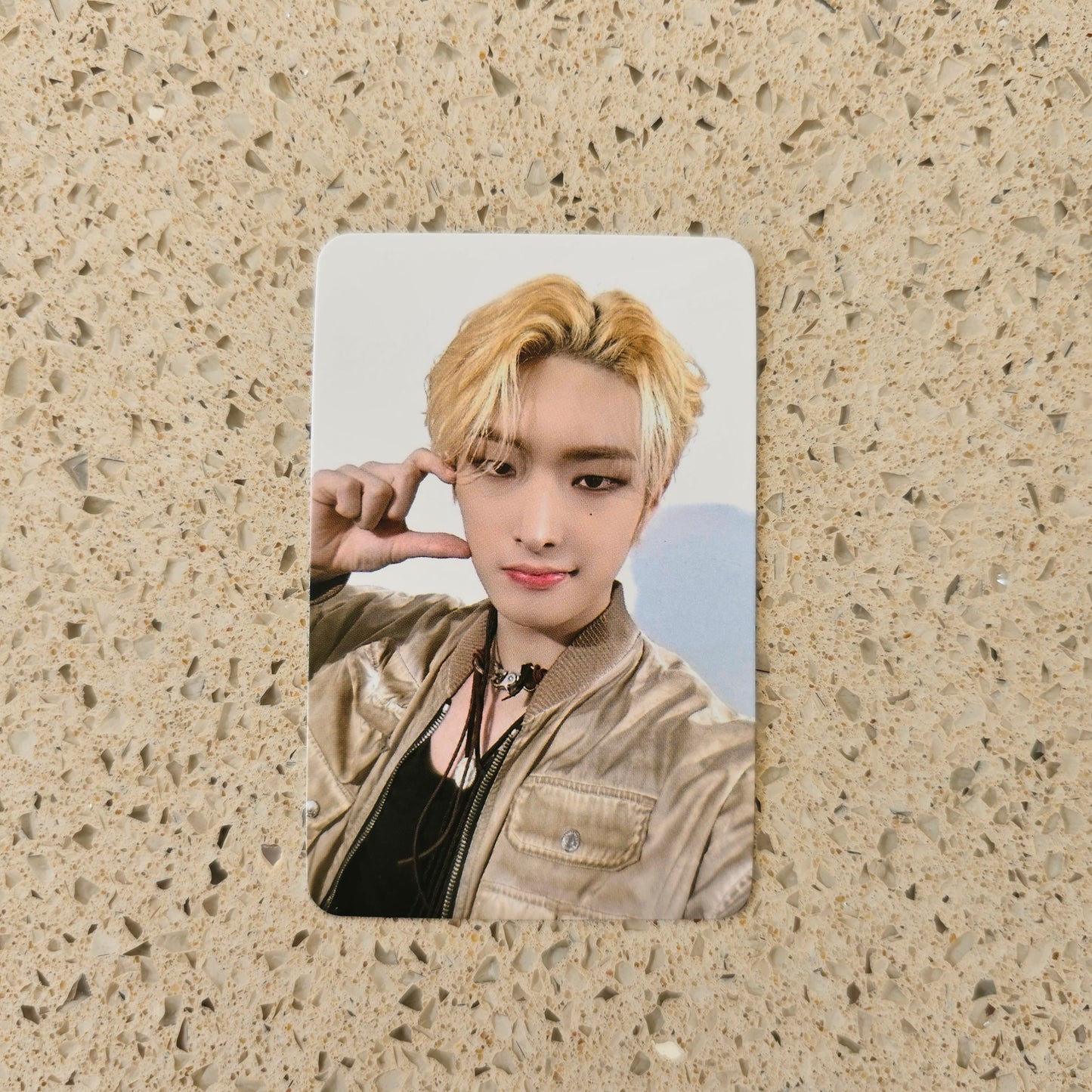ATEEZ - WONDERWALL PHOTOCARD (MINGI VER.)