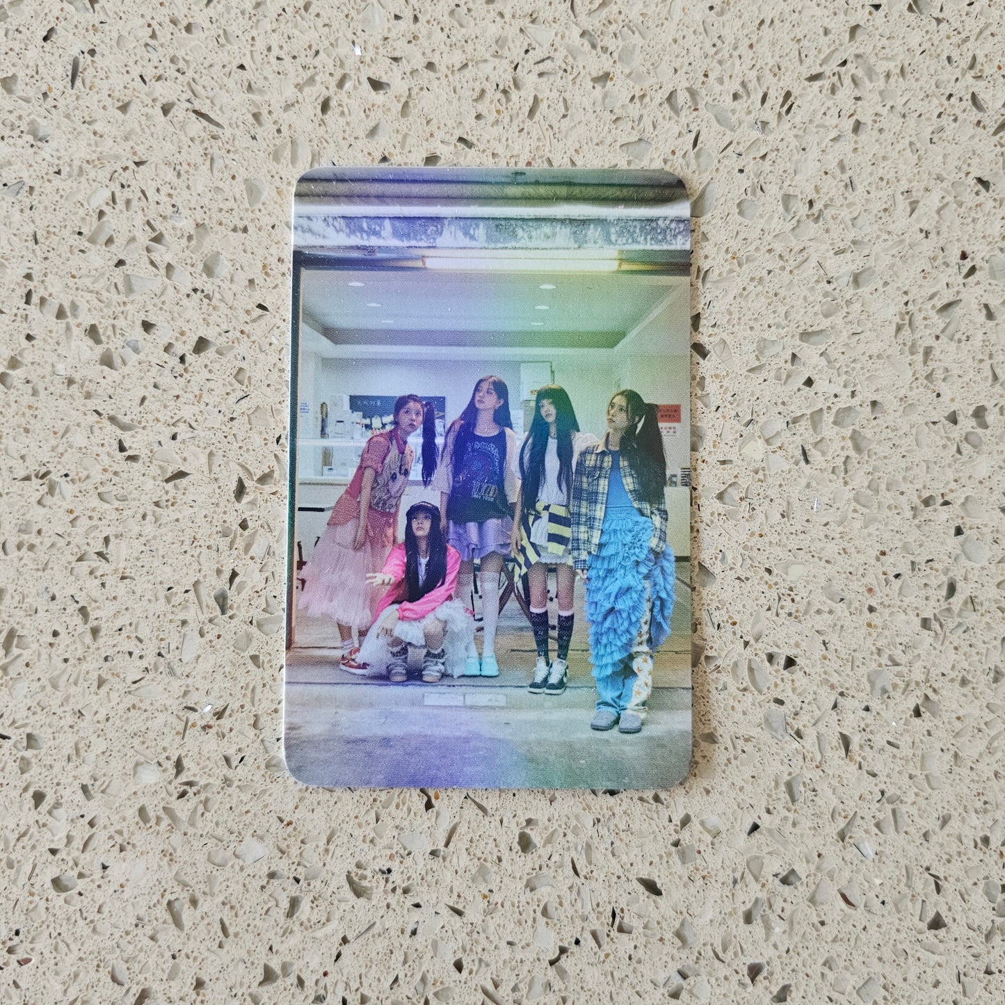 ILLIT - SUPER REAL ME MUSIC KOREA HOLOGRAPHIC GROUP PHOTOCARD