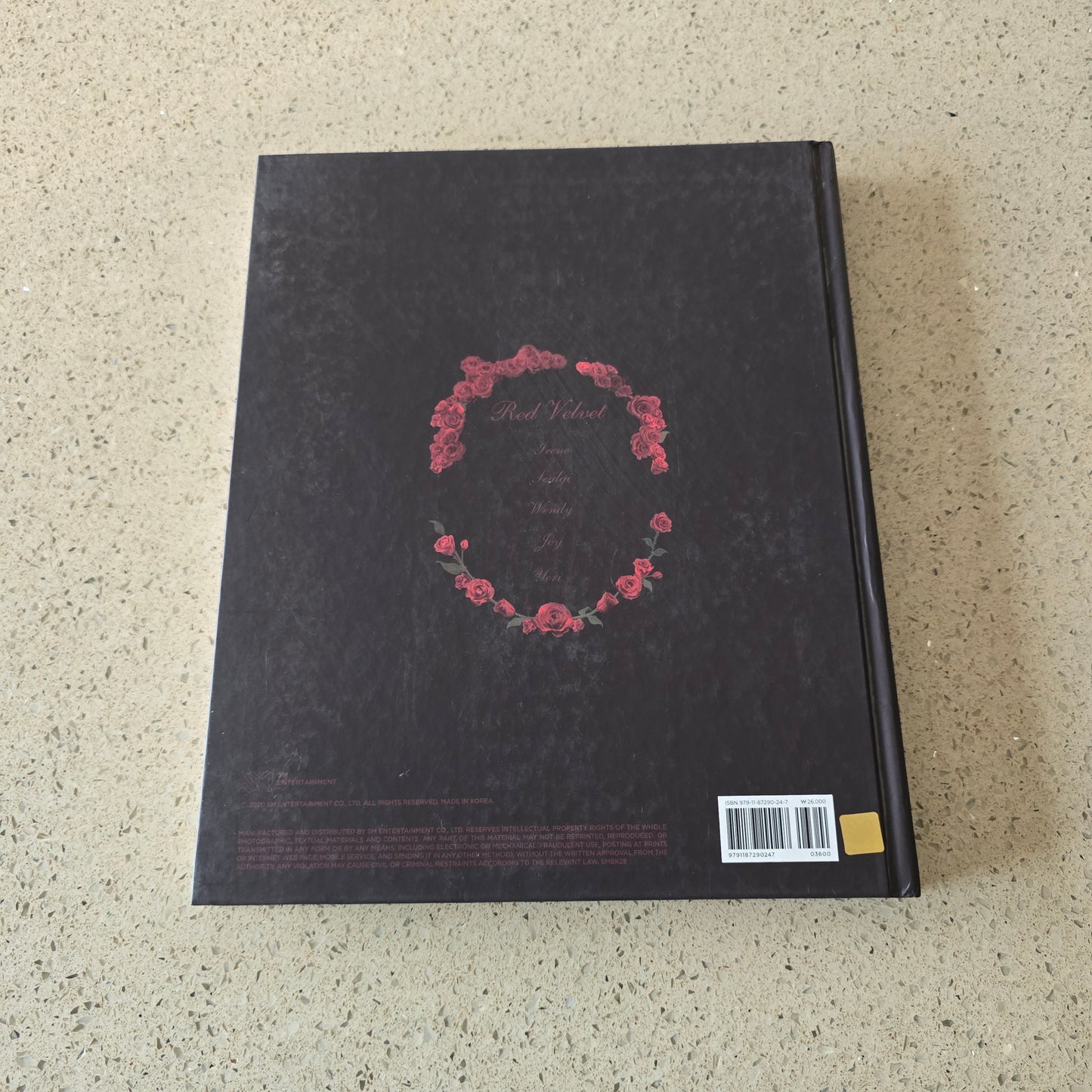 (OPENED) RED VELVET - LA ROUGE CONCERT PHOTOBOOK