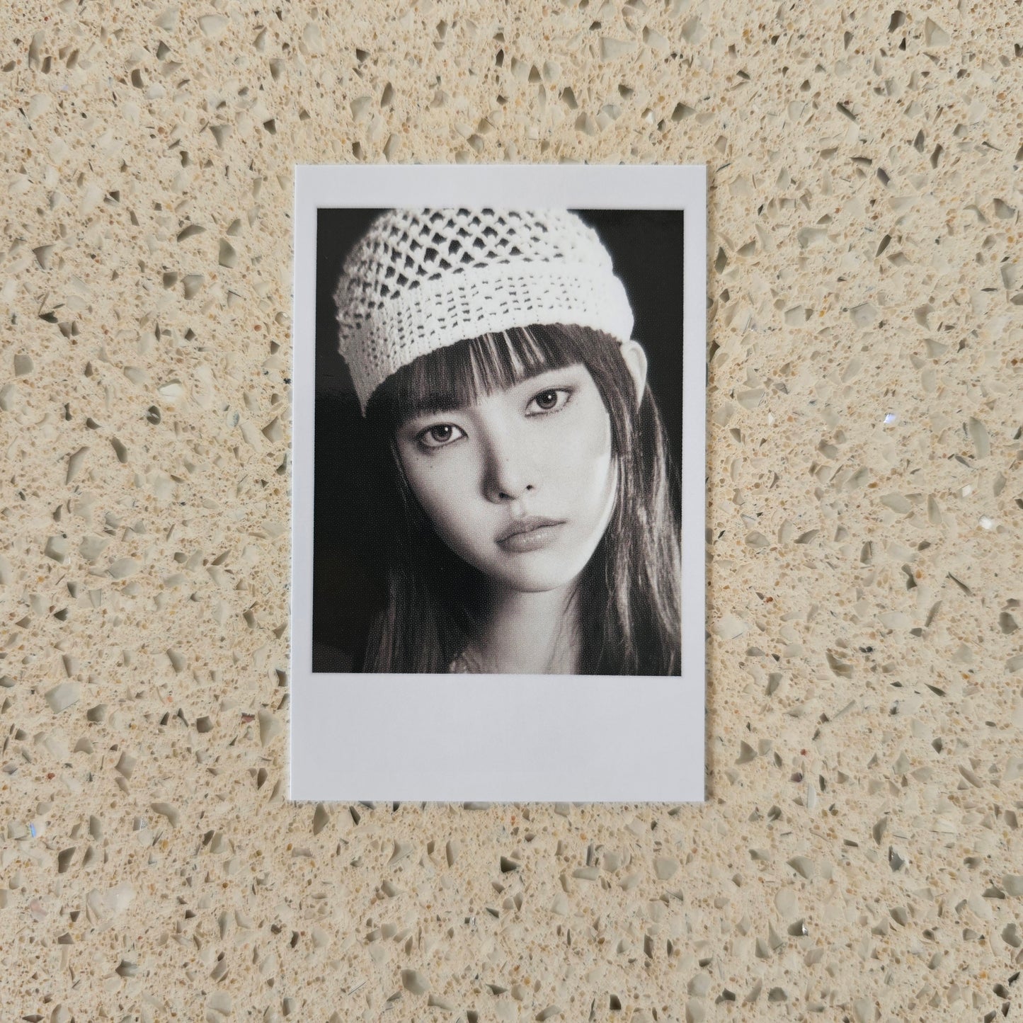 ILLIT - BOMB MUSIC KOREA POB PHOTOCARDS