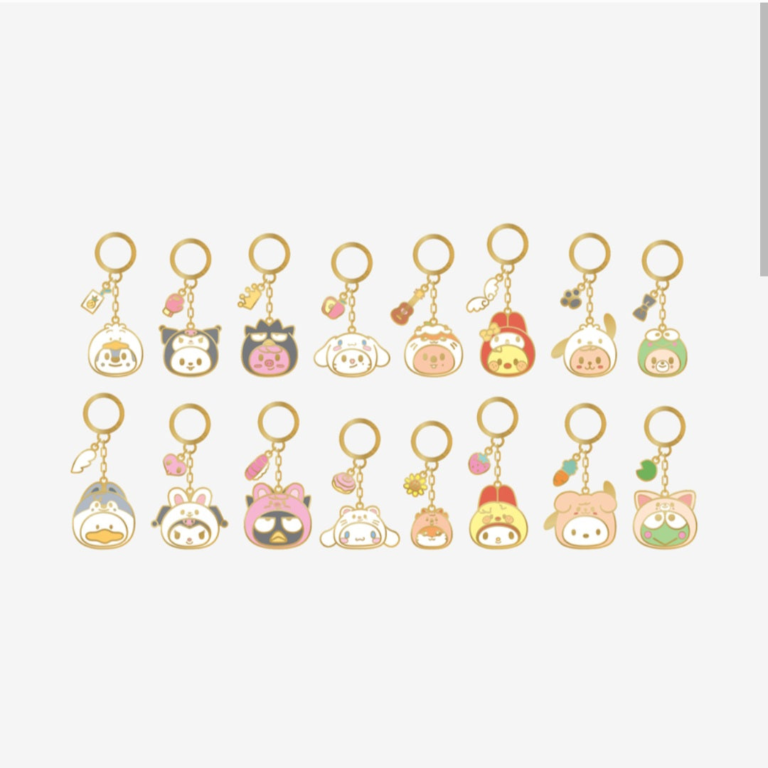 PRE-ORDER - STRAY KIDS SKZOO X SANRIO - METAL KEYRING
