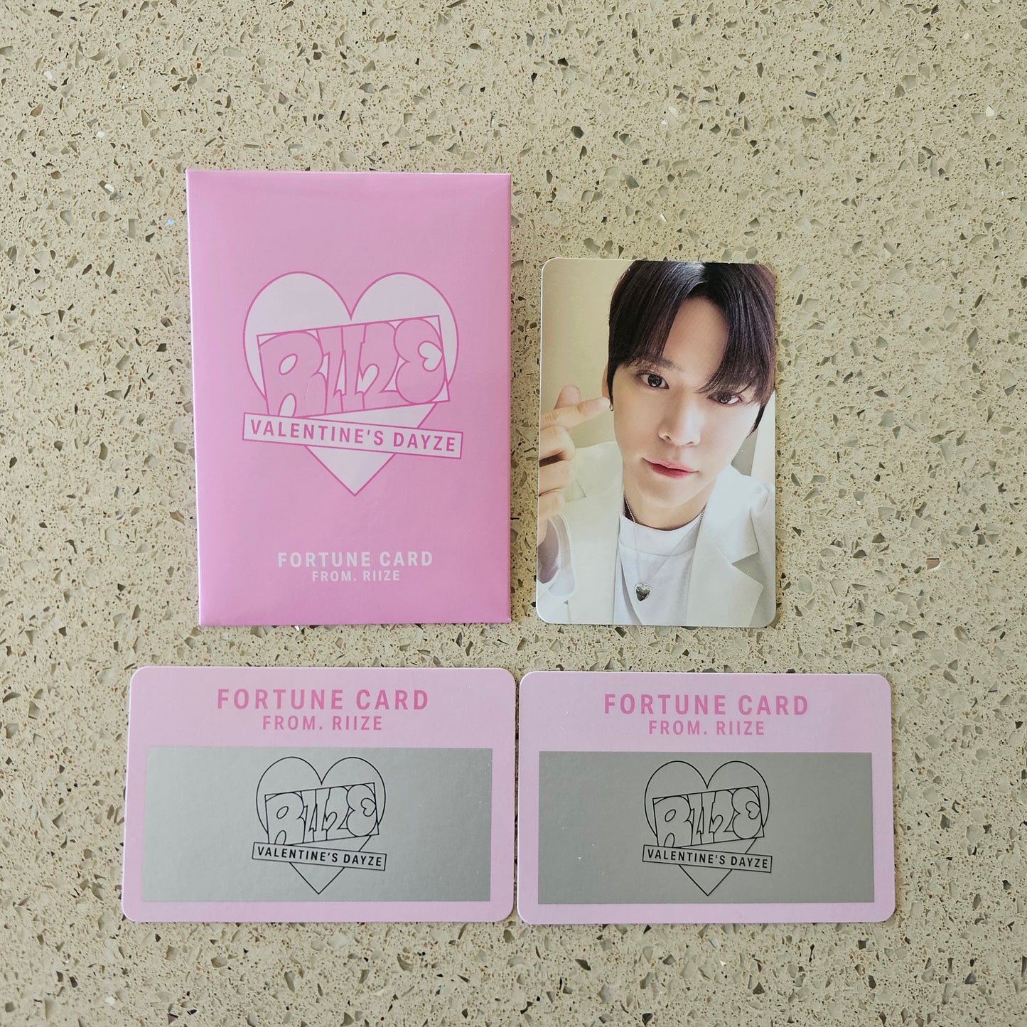 RIIZE - VALENTINE'S DAYZE FORTUNE SCRATCH PHOTOCARD SET - EUNSEOK VER 2.