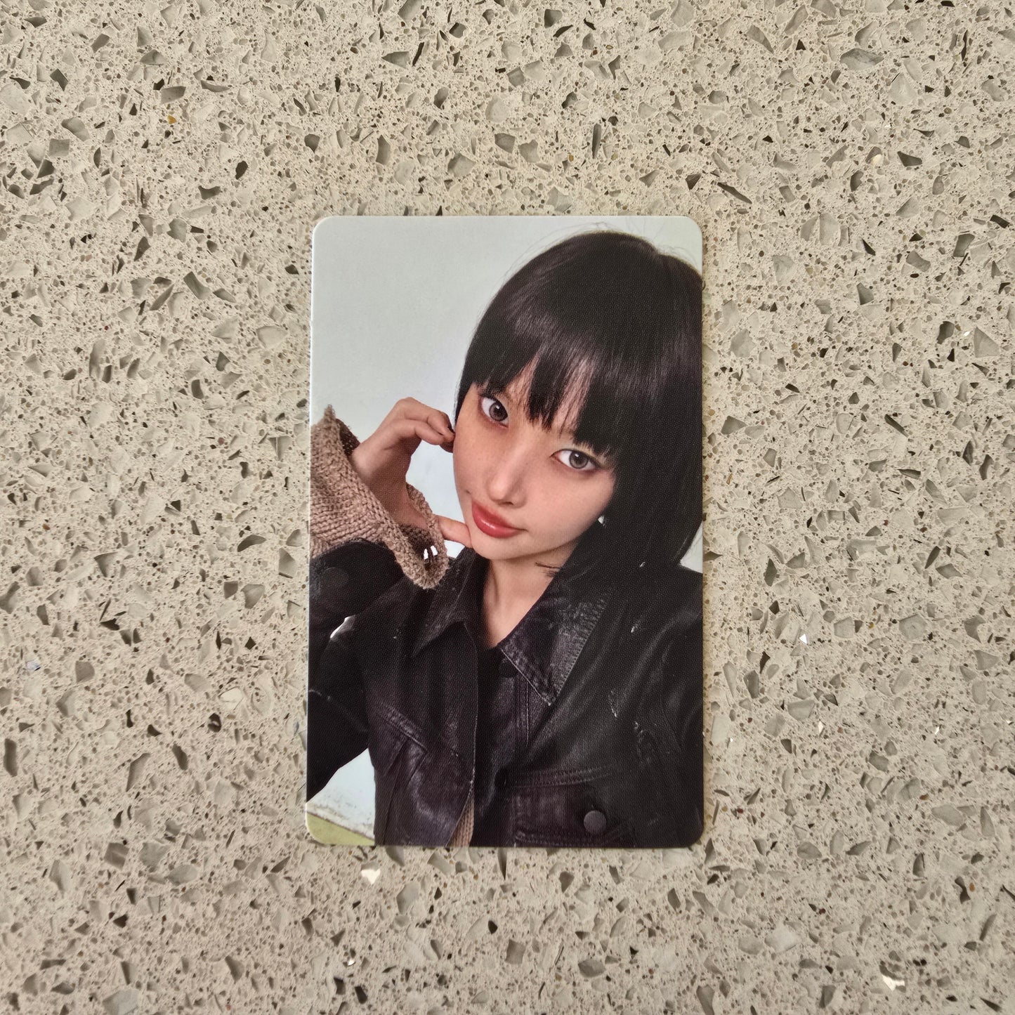 ILLIT - MAMIHLAPINATAPAI WEVERSE POB PHOTOCARDS