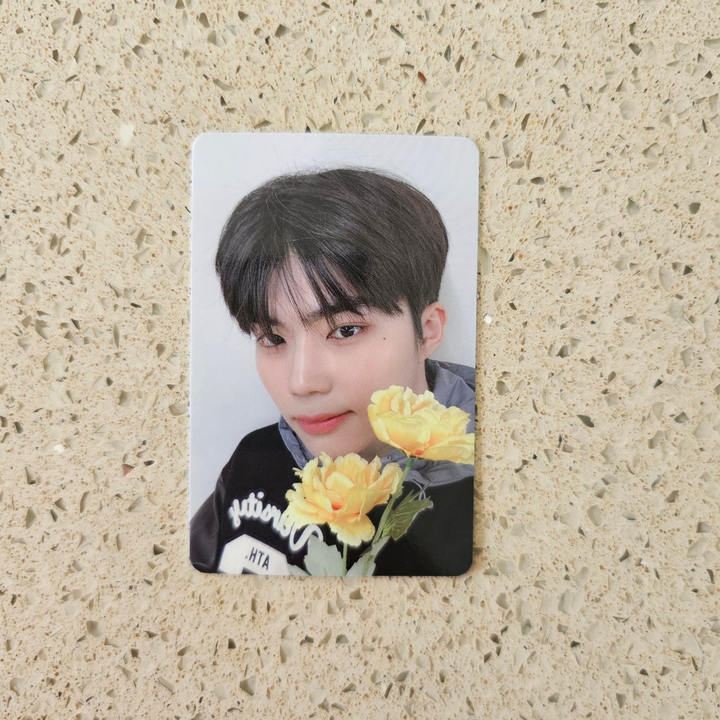 ZEROBASEONE - YOU HAD ME AT HELLO KTOWN4U POB PHOTOCARDS