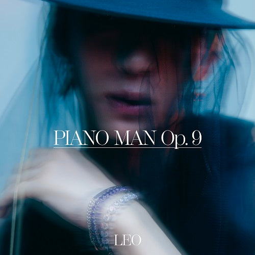 LEO - PIANO MAN
