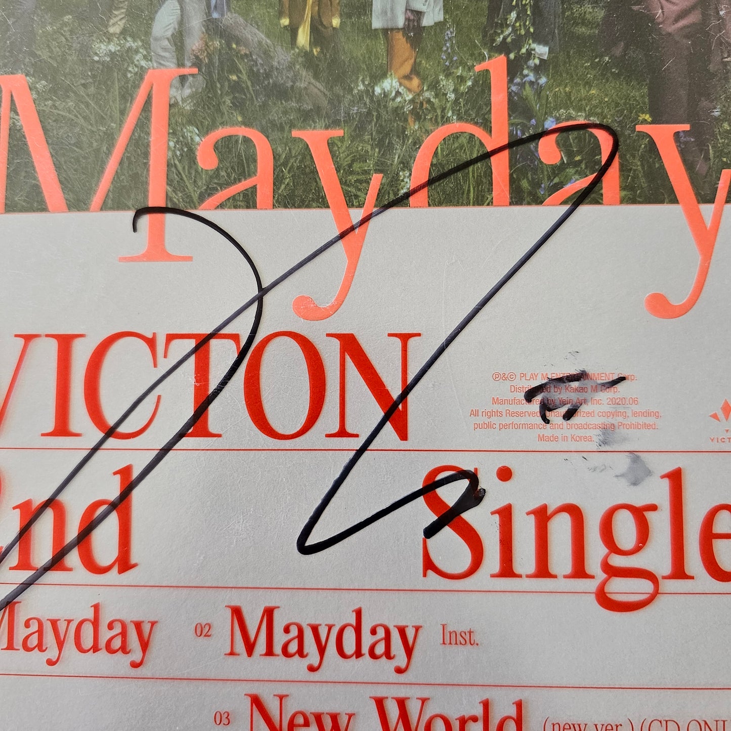 [CHAN SIGNED] VICTON - MAYDAY