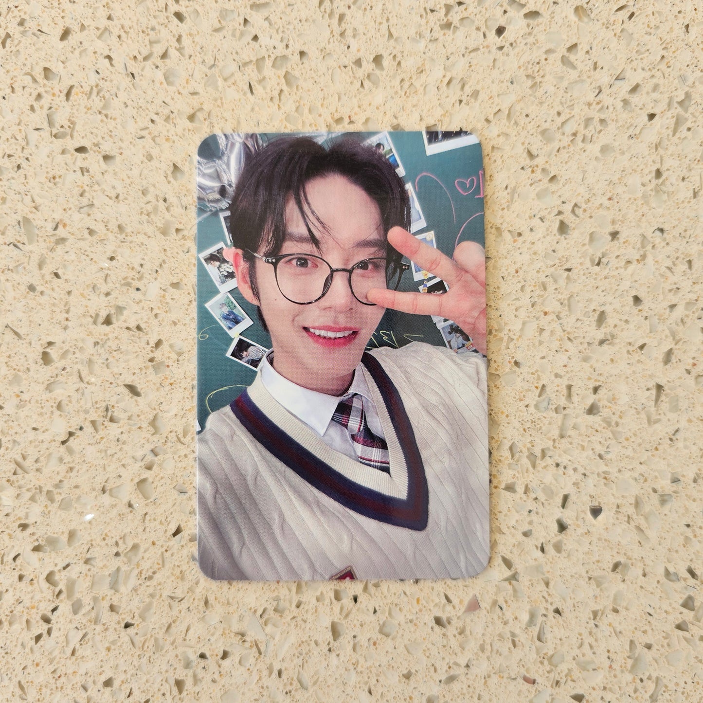 ZEROBASEONE - MELTING POINT JUMP UP POB PHOTOCARD (JIWOONG - DIGIPACK VER.)