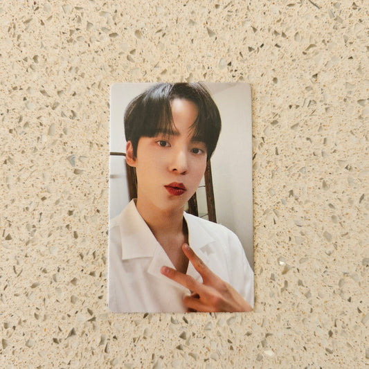 ATEEZ X MERNEL PHOTOCARD (YUNHO VER.)