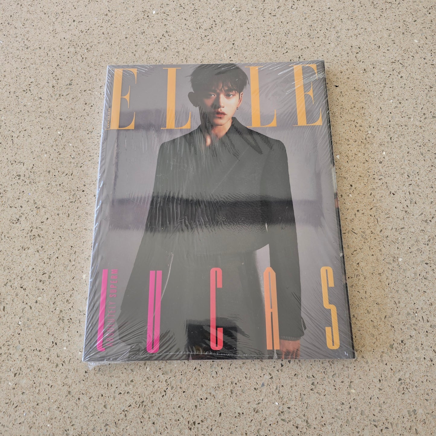 [MISSING PHOTOCARD] ELLE LUCAS CHINESE MAGAZINE