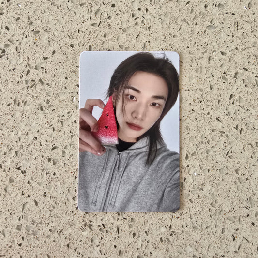 [DAMAGED] STRAY KIDS - THIS & THAT FANS SHOP POB PHOTOCARD (HYUNJIN VER.)