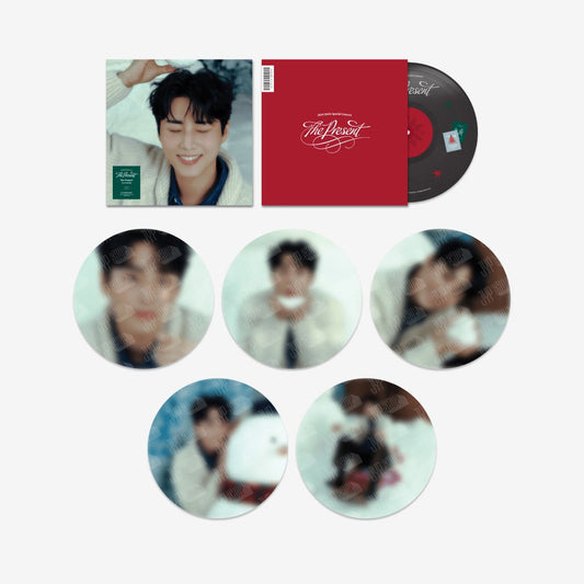 PRE-ORDER - DAY6 - THE PRESENT 2024 SPECIAL CONCERT OFFICIAL MD (LP POSTER SET)