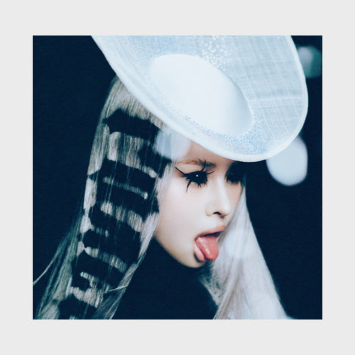 PRE-ORDER - XG - THE CORE 核 (SOLO VER - HARVEY VER.)