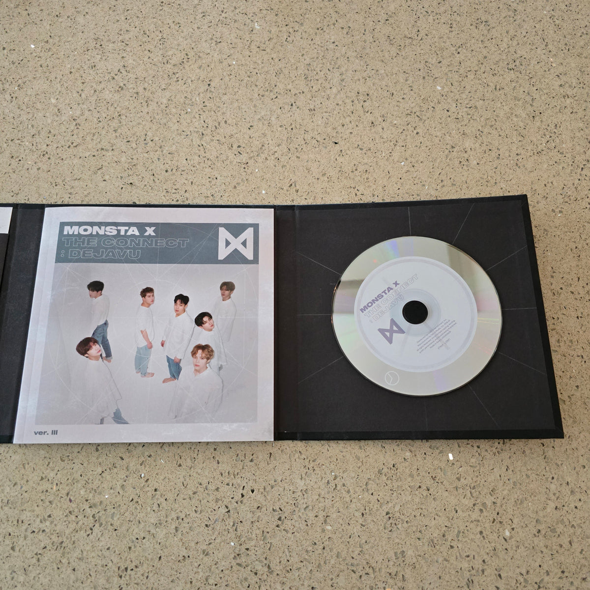 [SIGNED & OPENED] MONSTA X - THE CONNECT: DEJAVU (I.M SIGNED)
