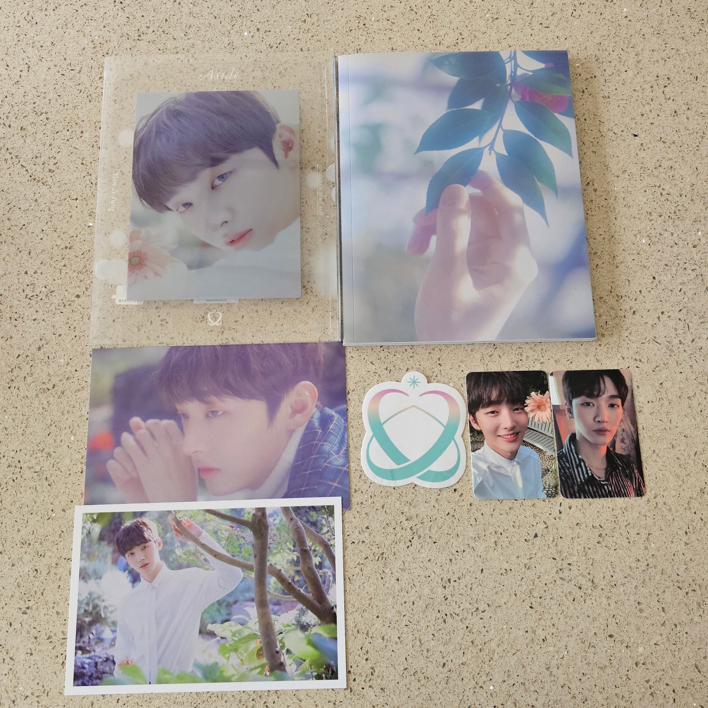 [OPENED] YOON JI SUNG - ASIDE [白 VER.]