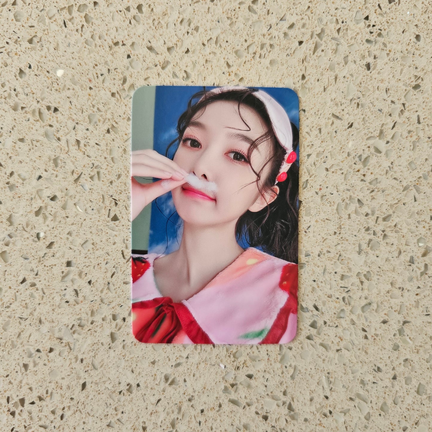 DREAMCATCHER - 2022 SEASON'S GREETINGS MUSIC KOREA POB PHOTOCARDS