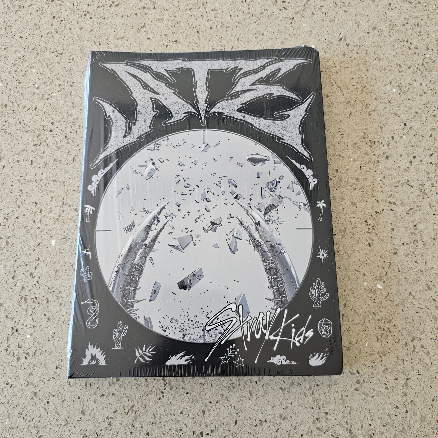 [DAMAGED] STRAY KIDS - ATE (NORMAL VER.)