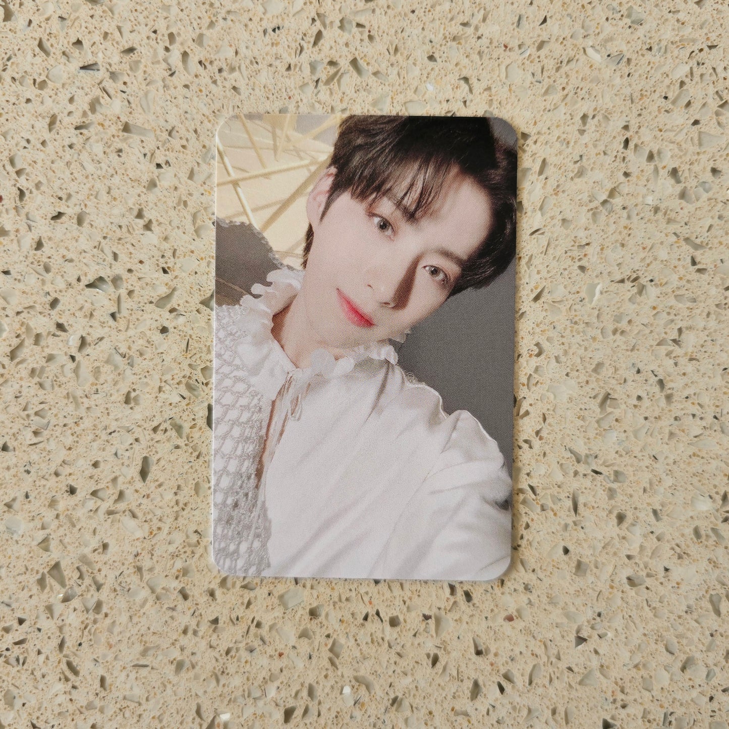 ONEUS - LIVED MAKESTAR POB PHOTOCARDS