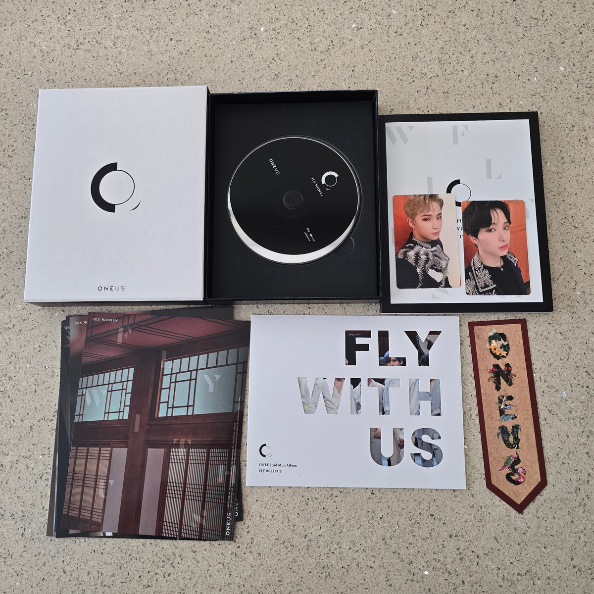 [OPENED] ONEUS - FLY WITH US