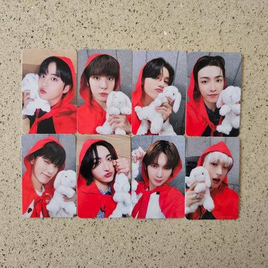 ATEEZ - GOLDEN HOUR MAKESTAR PHOTOCARDS (RED CAPE VER.)