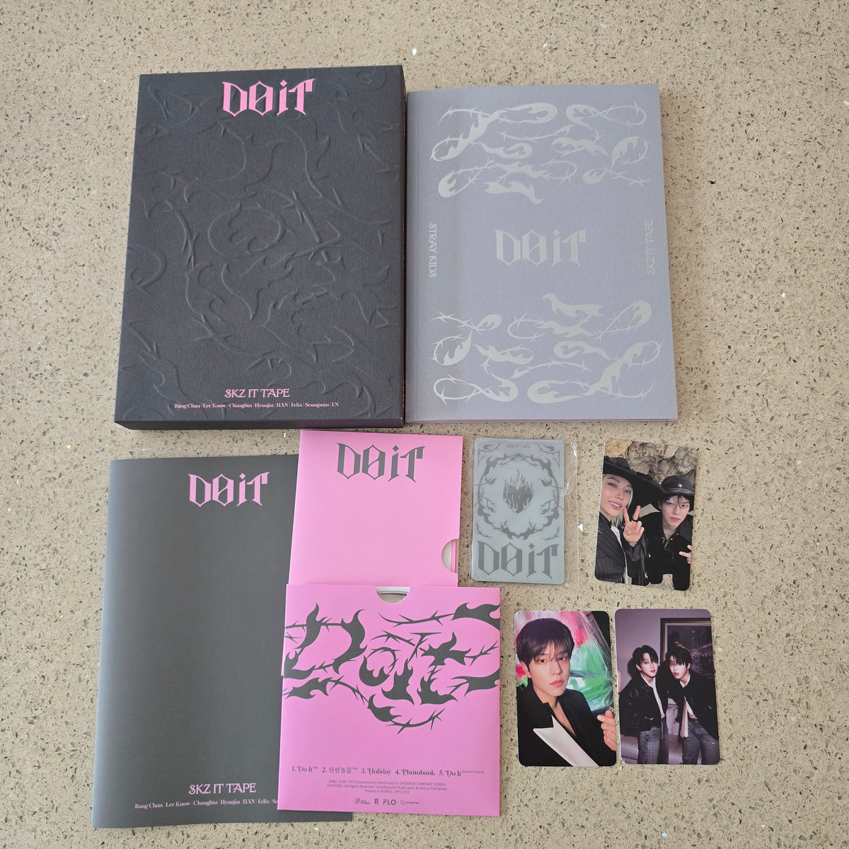 [OPENED] STRAY KIDS - SKZ IT TAPE 'DO IT' (DO VER.)