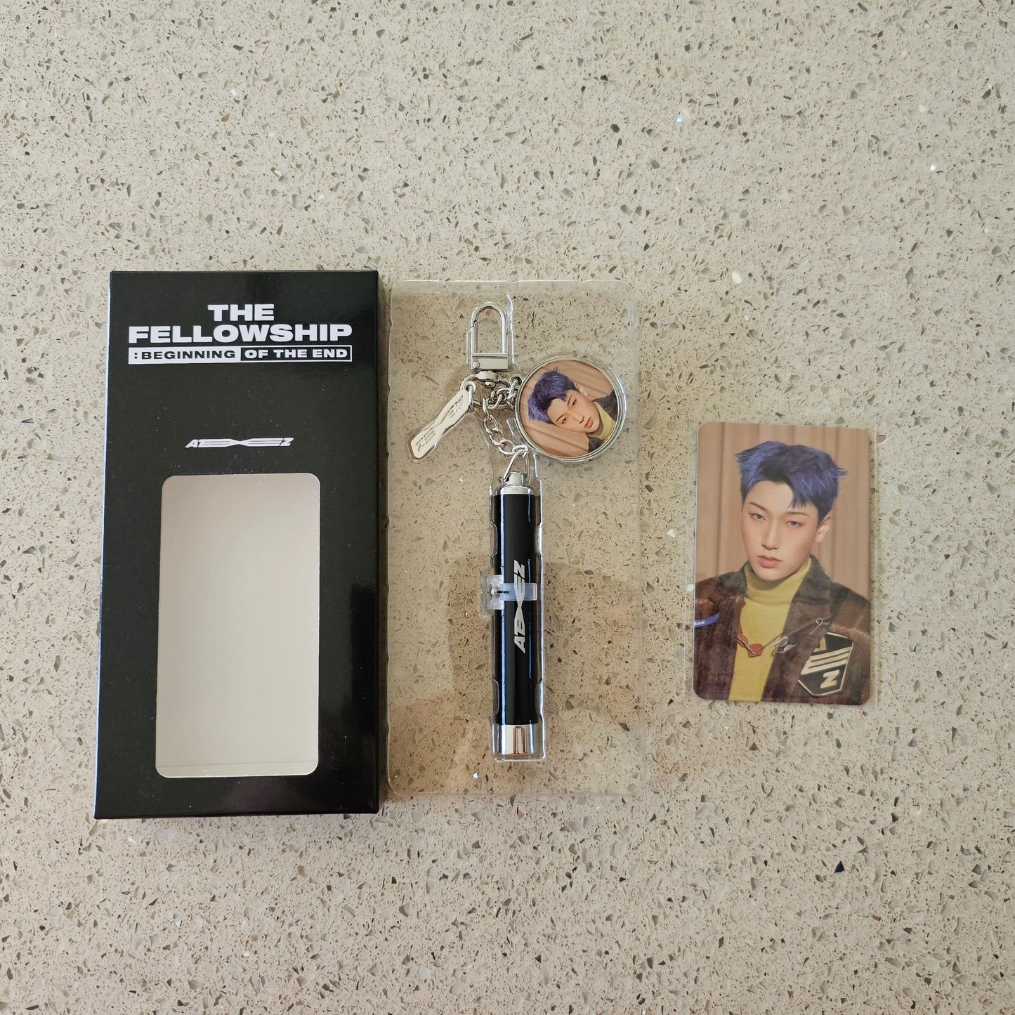 ATEEZ PROJECTION KEYRING & PHOTOCARD (SAN VER.)