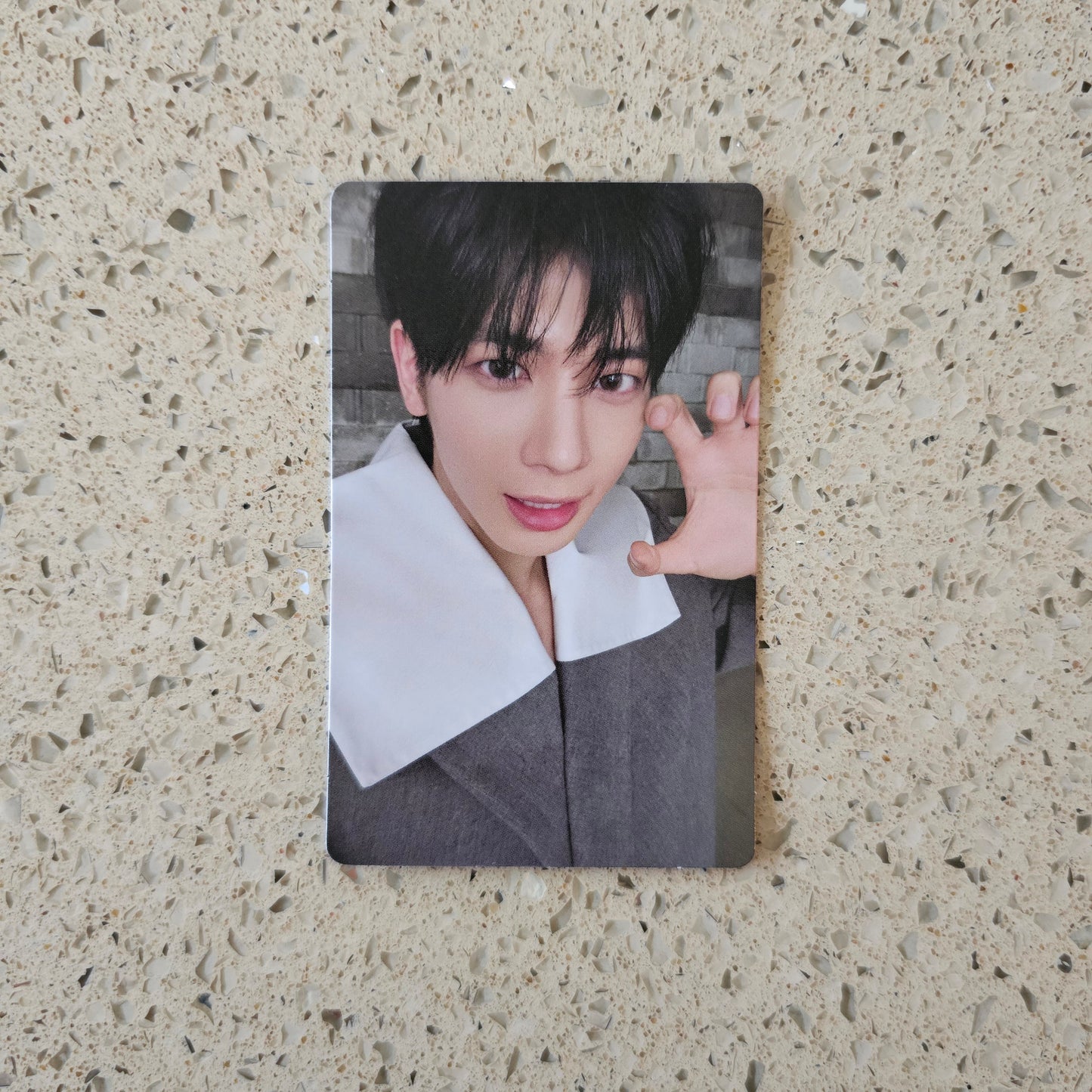 TXT - SANCTUARY WEVERSE POB PHOTOCARDS (PHOTOBOOK VER.)