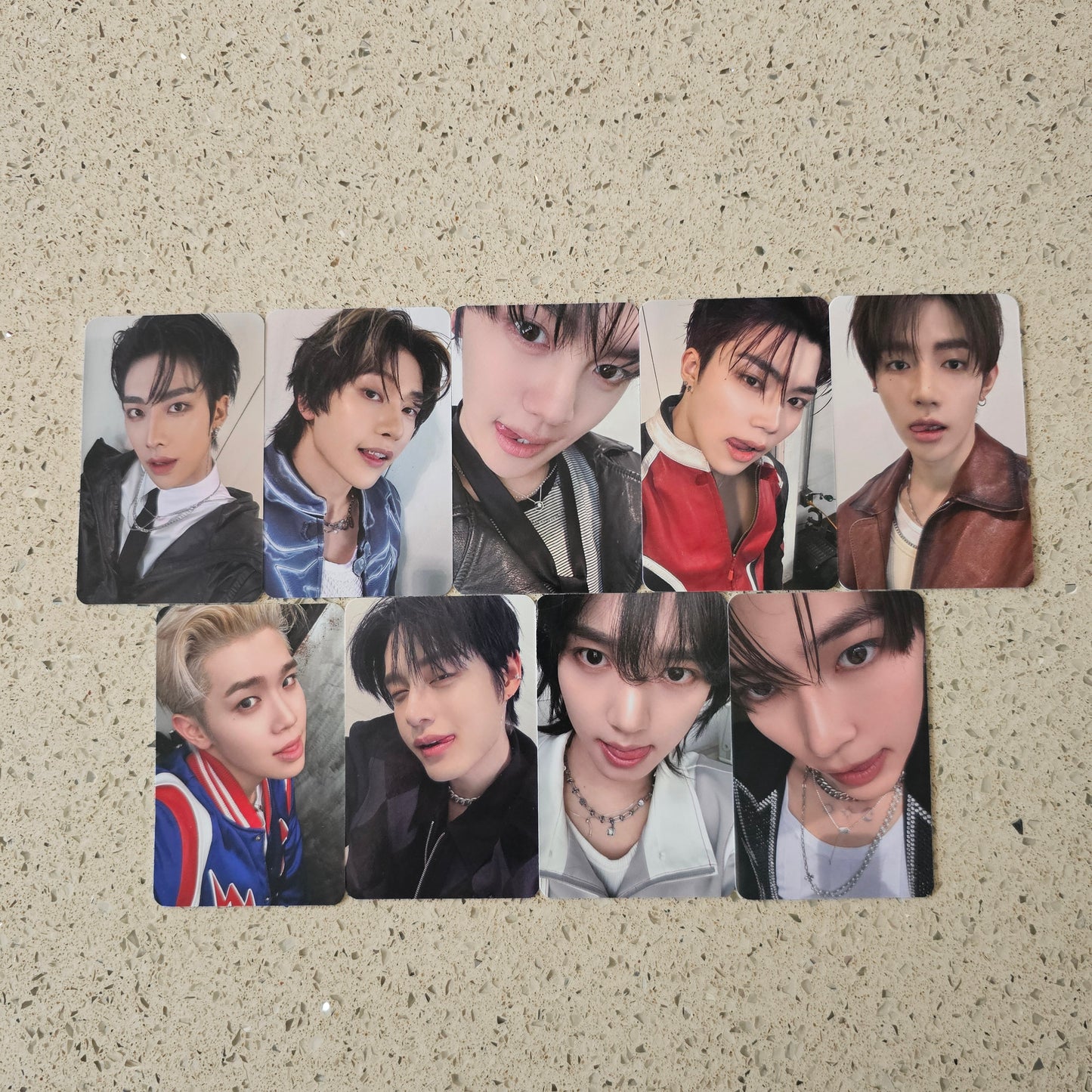 ZEROBASEONE - NEVER SAY NEVER MUSICPLANT POB PHOTOCARDS (PHOTOBOOK VER.)