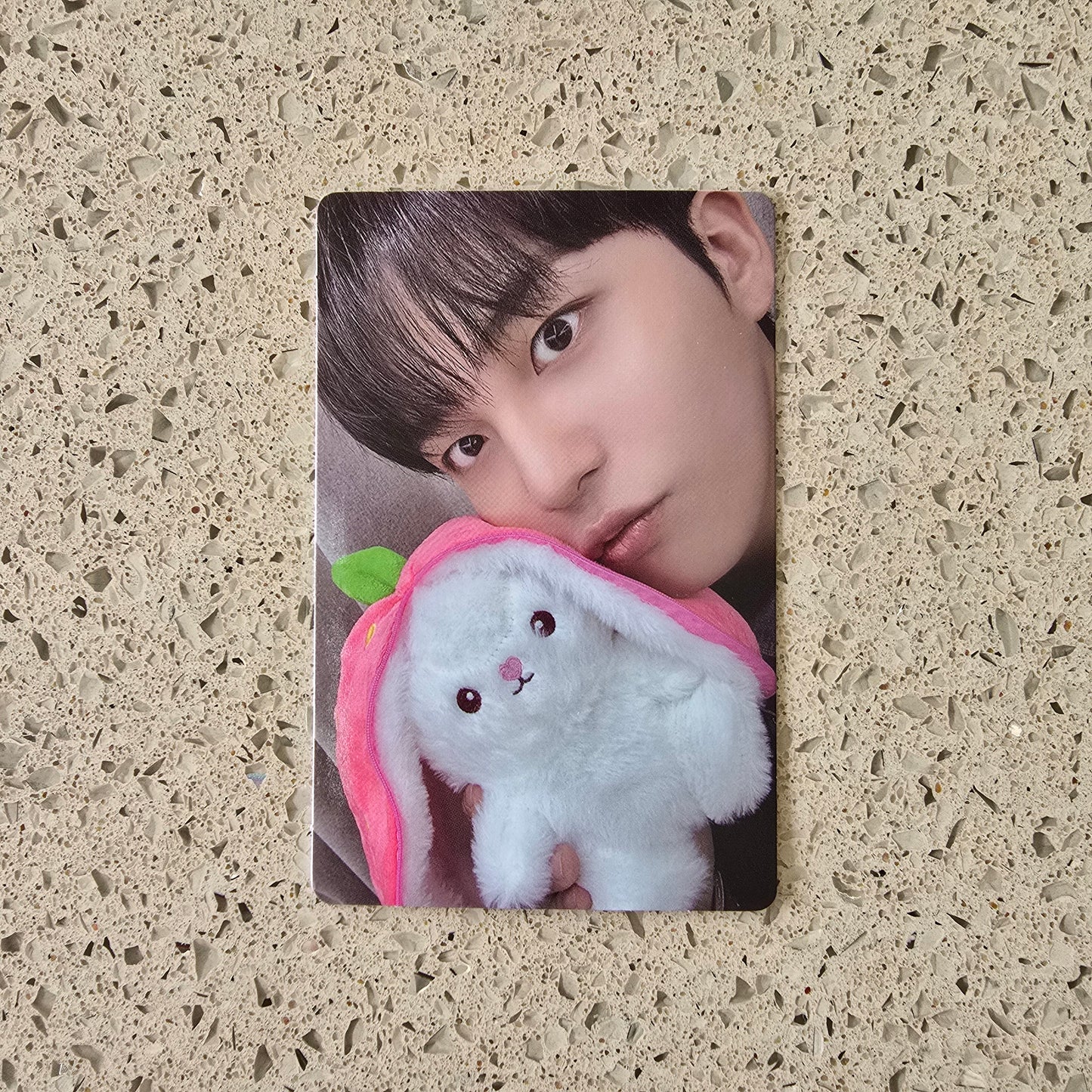 ATEEZ - GOLDEN HOUR: PART 4 TOKTOQ POB PHOTOCARDS (STRAWBERRY BUNNY VER.)