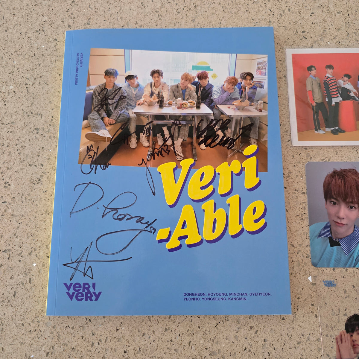 [SIGNED & OPENED] VERYVERY - VERI-ABLE