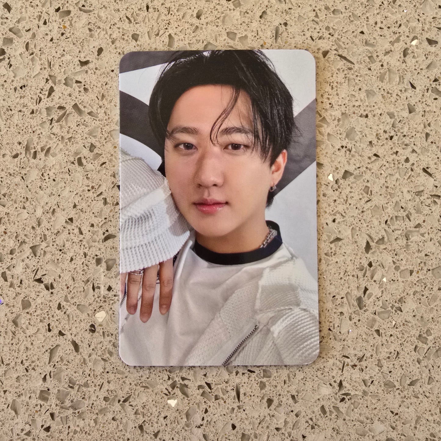 STRAY KIDS - DOMINATE : CELEBRATE WORLD TOUR REAL TOUCH QR PHOTOCARDS