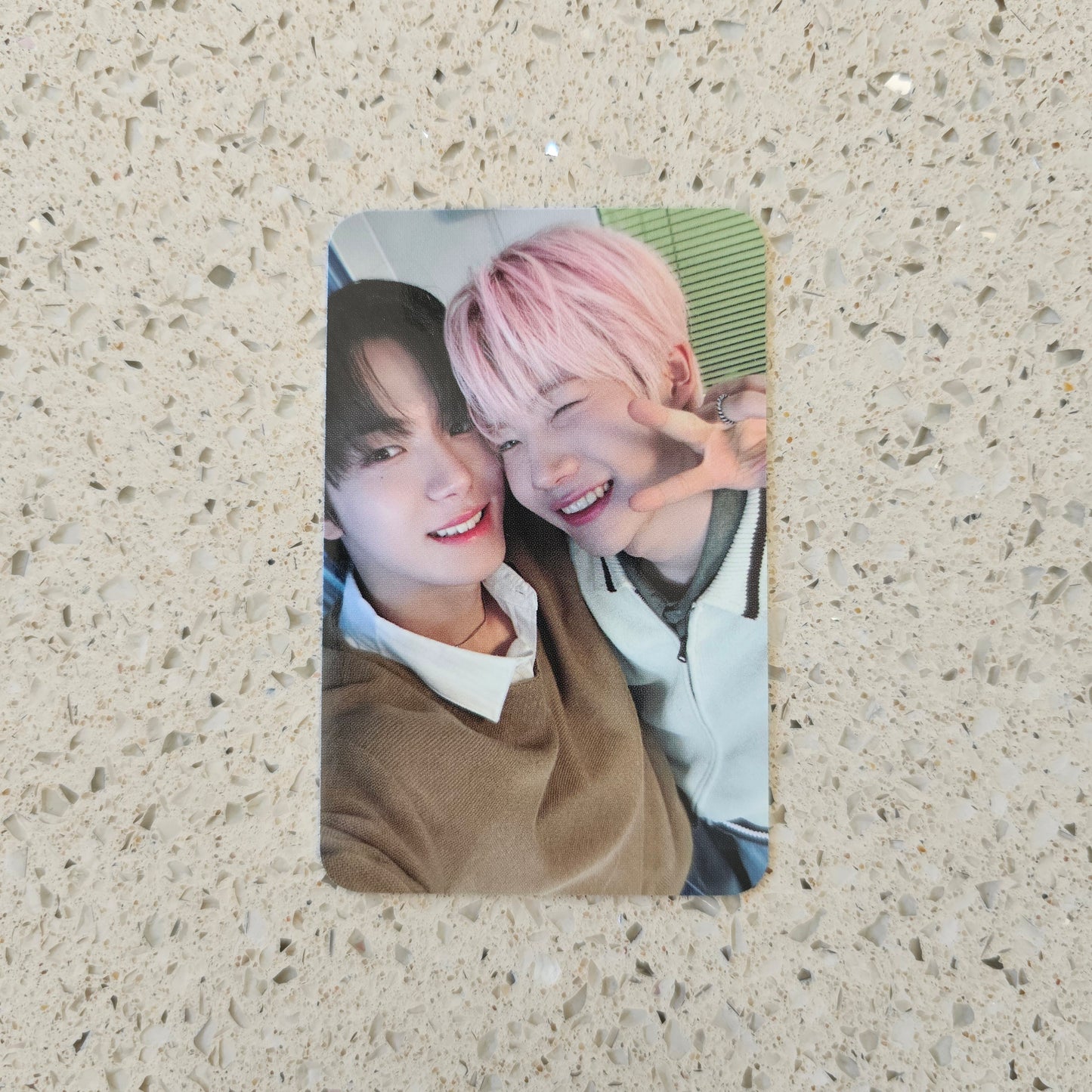 CLOSE YOUR EYES - ETERNALT MUSIC KOREA UNIT POB PHOTOCARDS