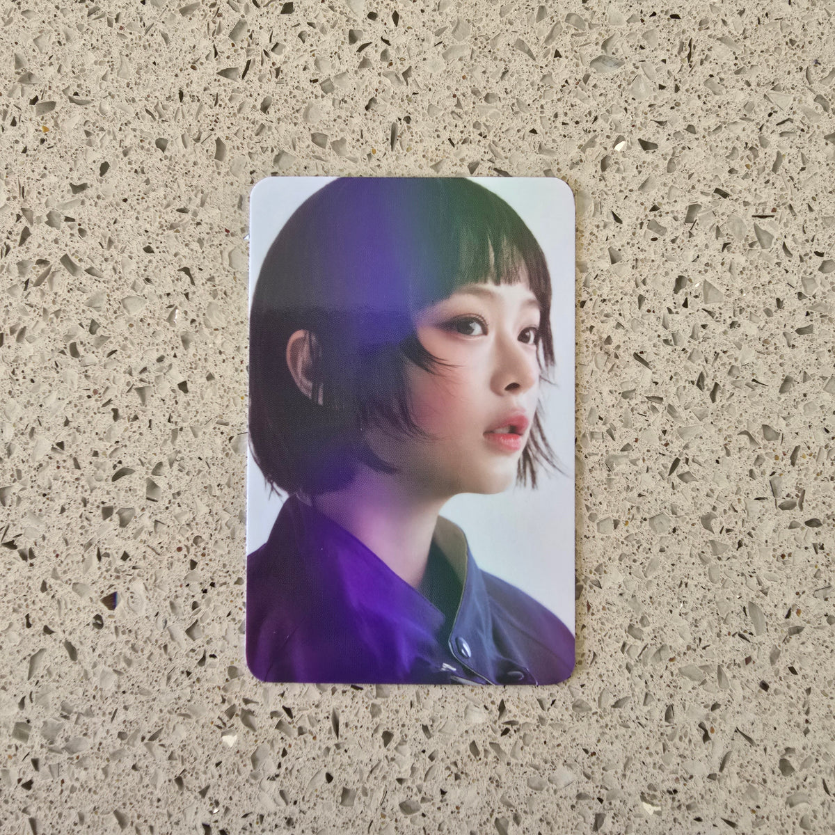 NEWJEANS - HOW SWEET ALADIN HOLOGRAPHIC PHOTOCARDS