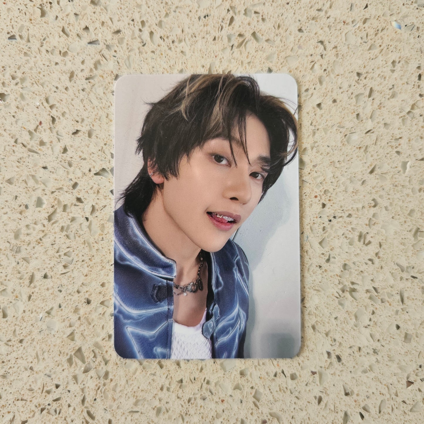 ZEROBASEONE - NEVER SAY NEVER MUSICPLANT POB PHOTOCARDS (PHOTOBOOK VER.)